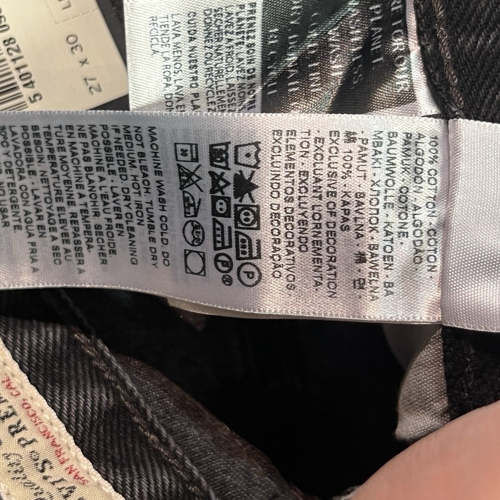 Levi's 501 Original Women's  27x30 Premium Denim Black‎ Charcoal NWT $108 Retail - Picture 9 of 10